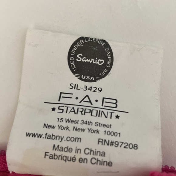 Hello kitty pink satiny purse. - Picture 5 of 7